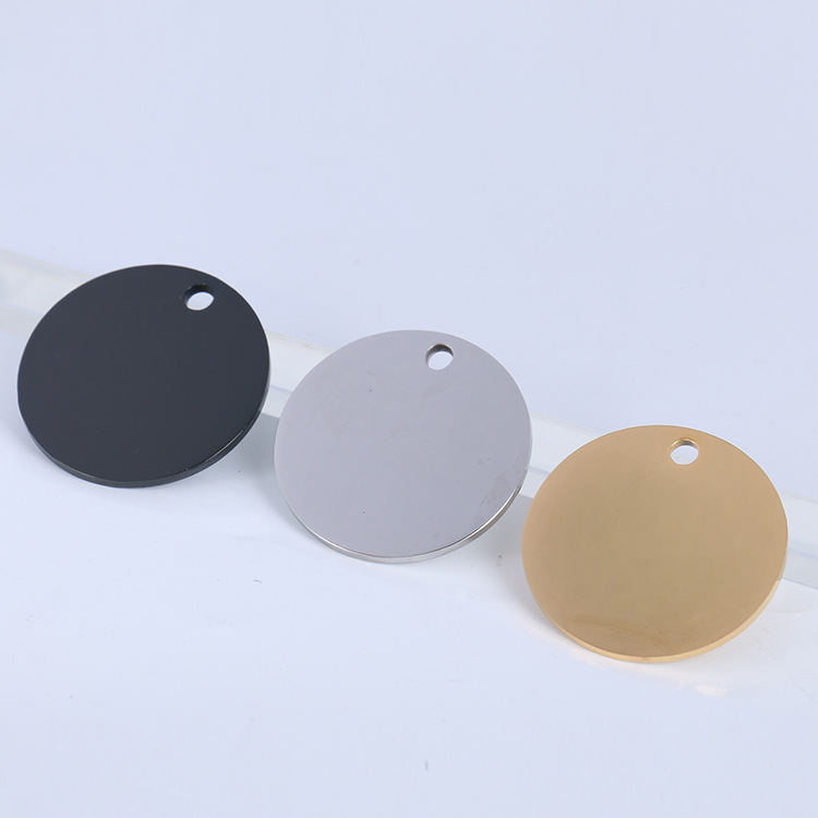 170103015 Round dog tag (inner hole)