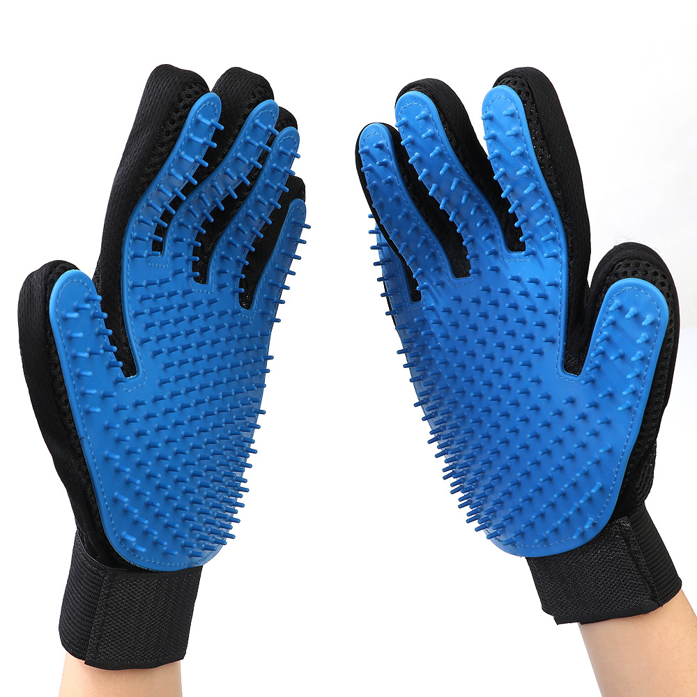 170134002 259 Thorns Pet Grooming Glove 